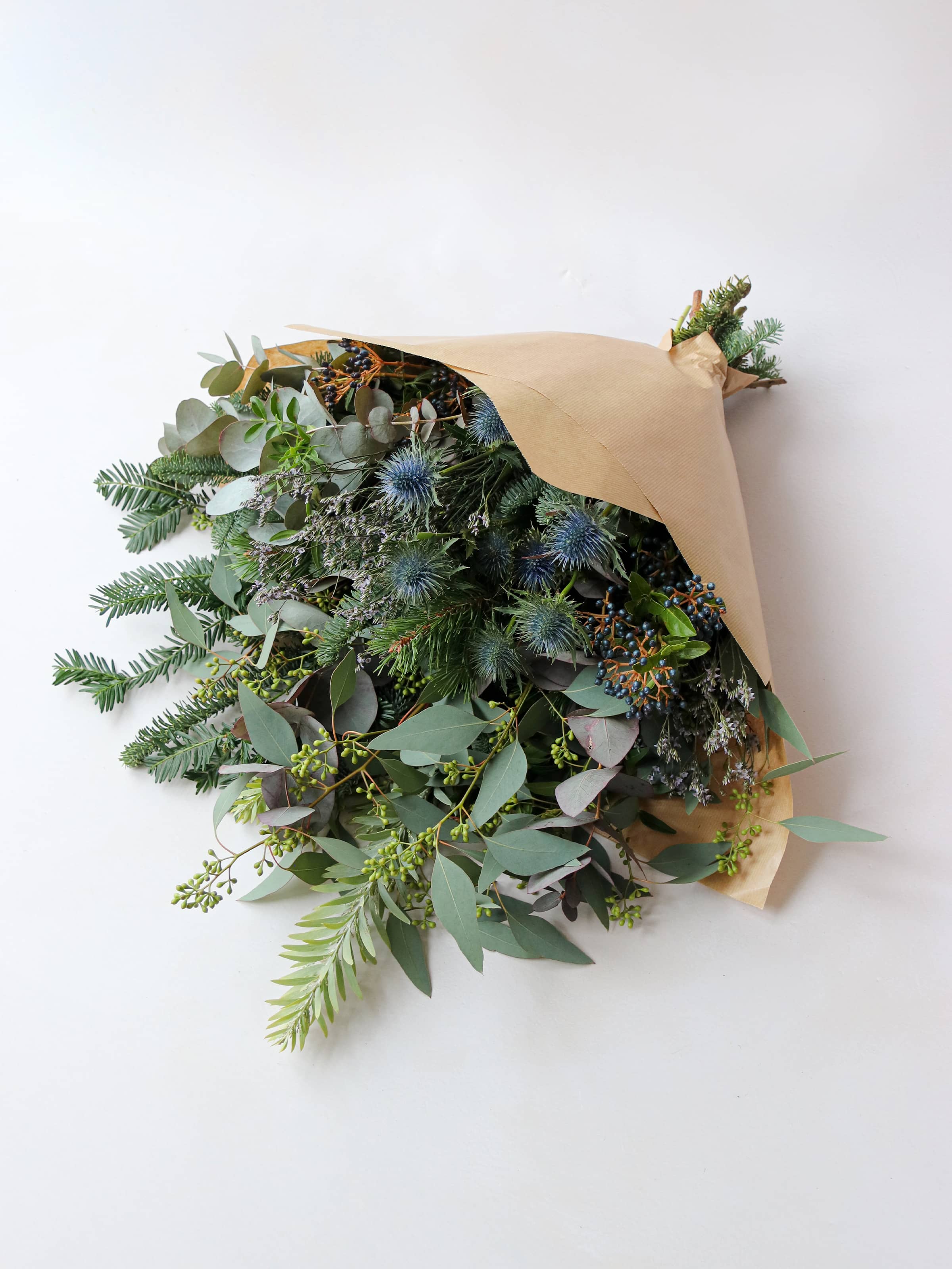 DIY 12" Christmas Wreath Making Kit - 'Blue Christmas'