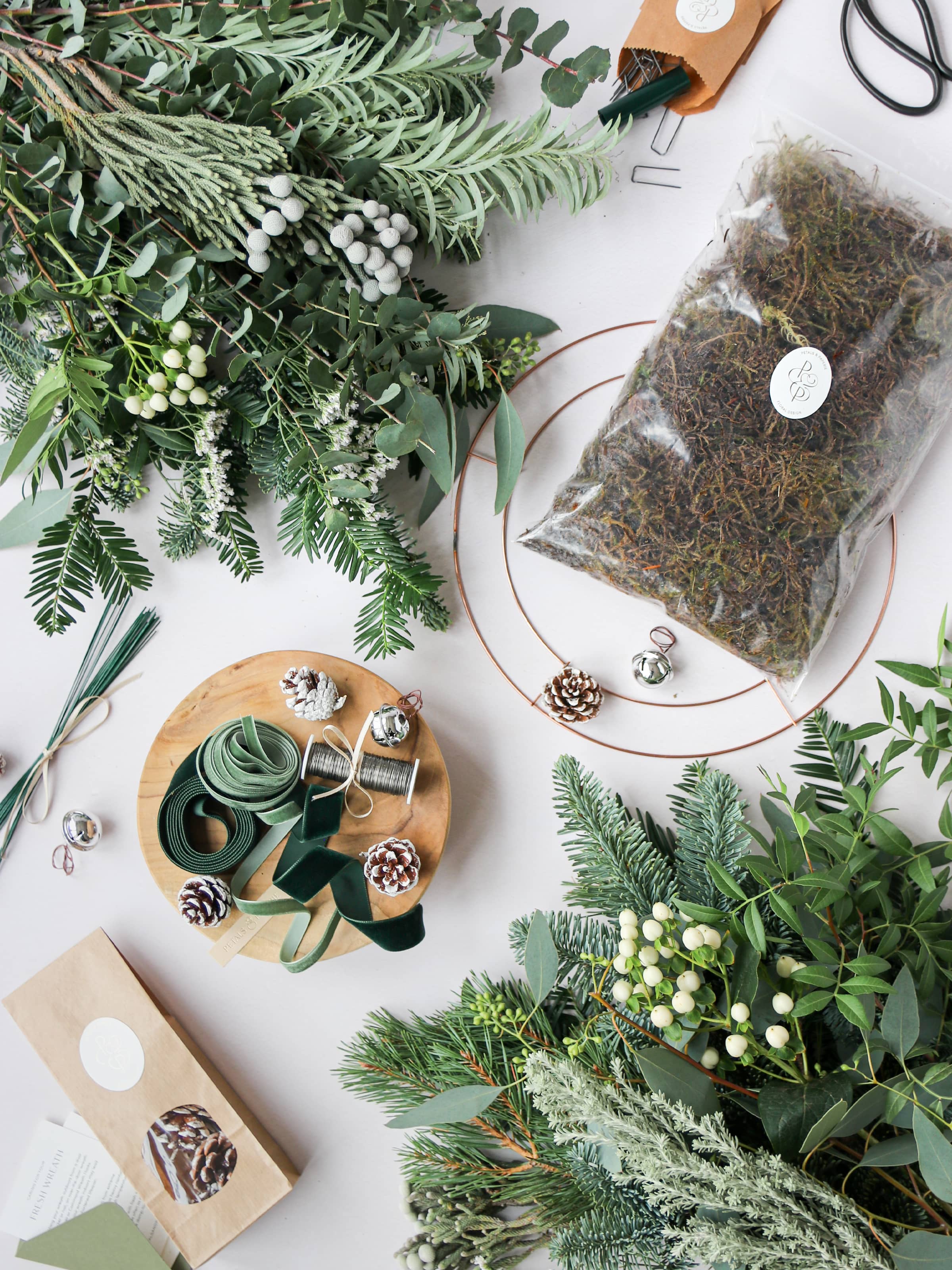 DIY 12" Christmas Wreath Making Kit - 'Winter Wonderland'