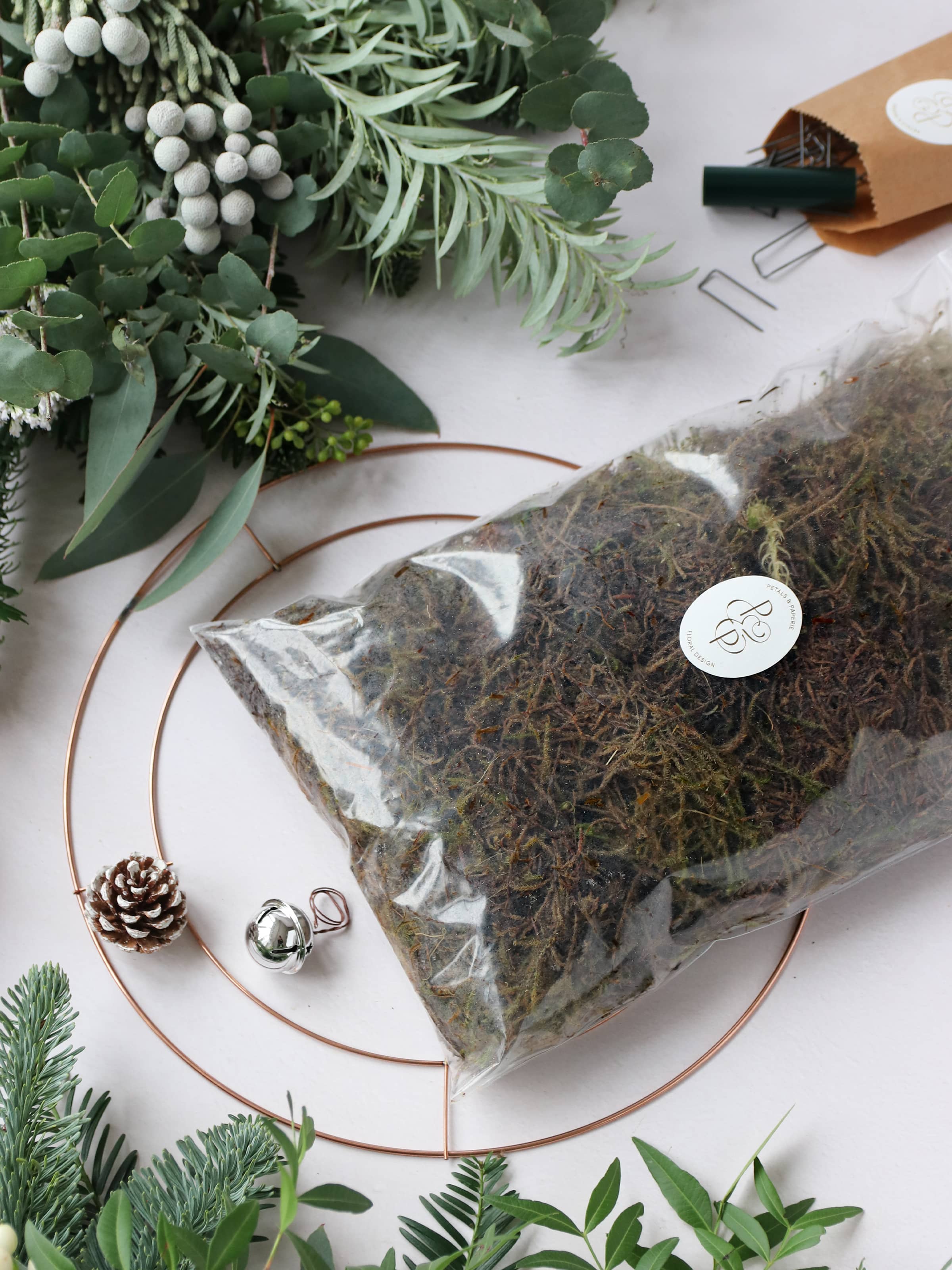 DIY 12" Christmas Wreath Making Kit - 'Winter Wonderland'