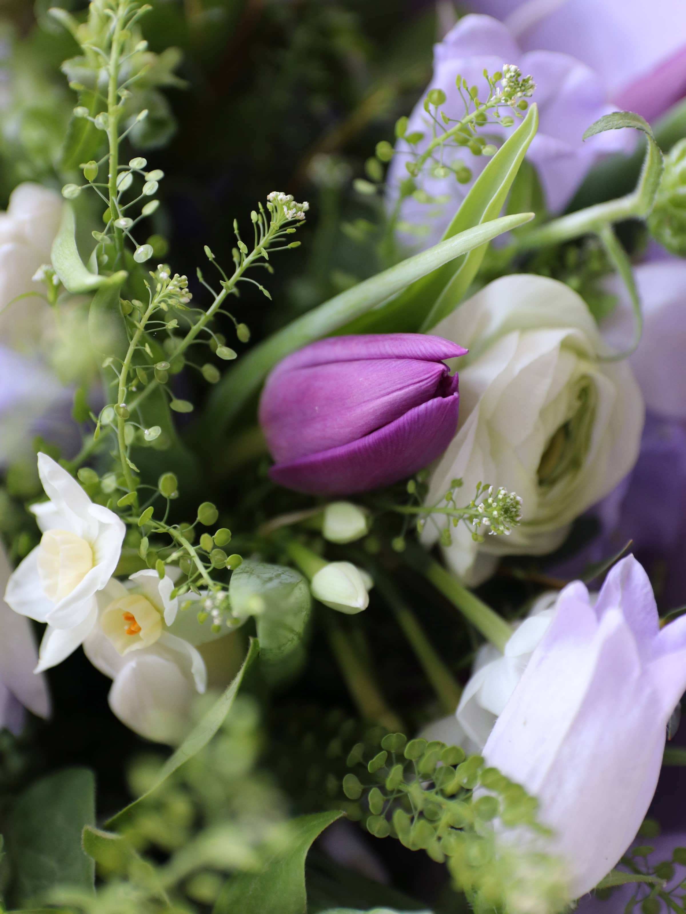 Mother's Day 'Lovely Lilacs' Luxury Spring Bouquet