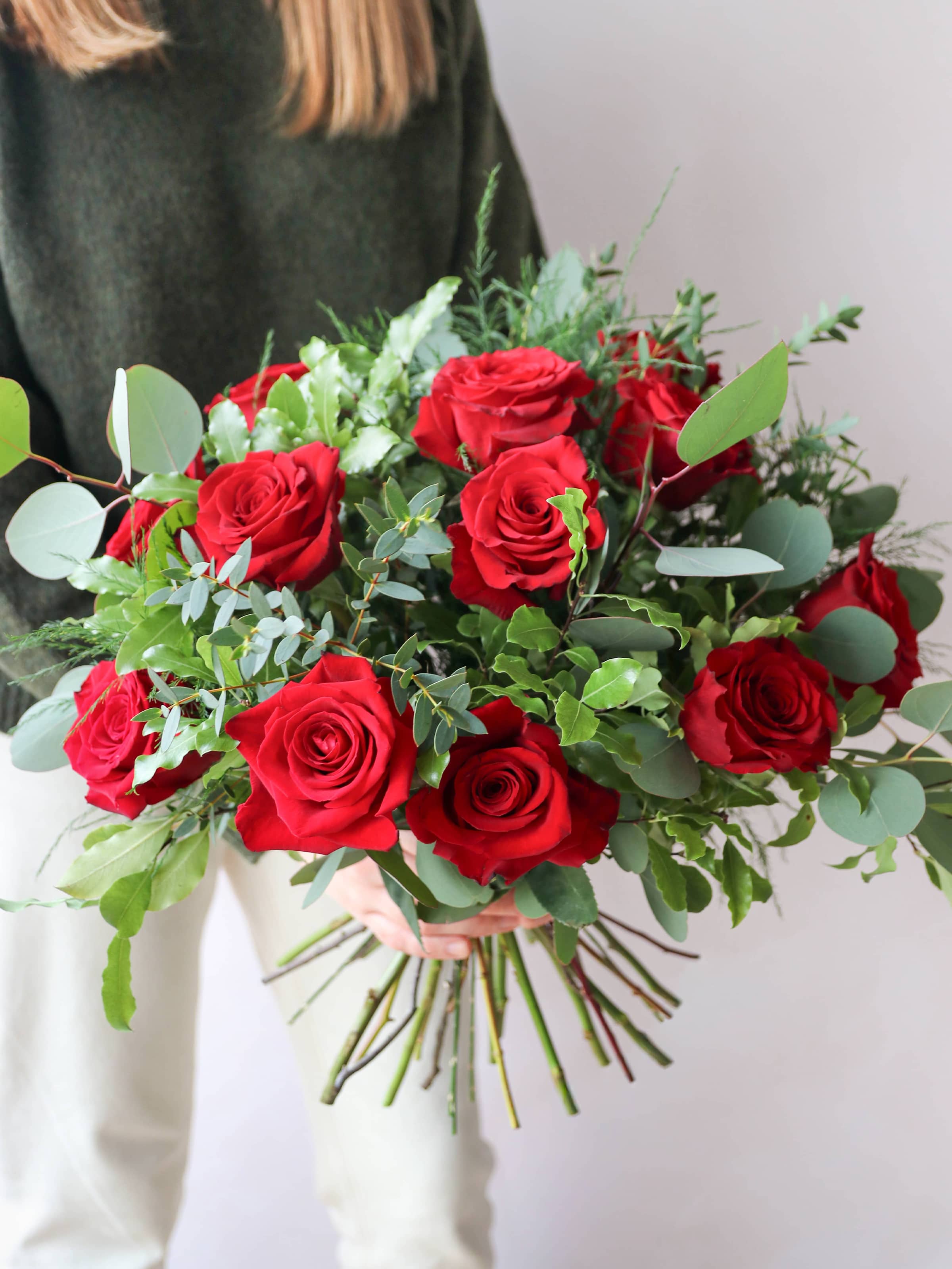 Valentine's Day Luxury Red Rose Bouquet