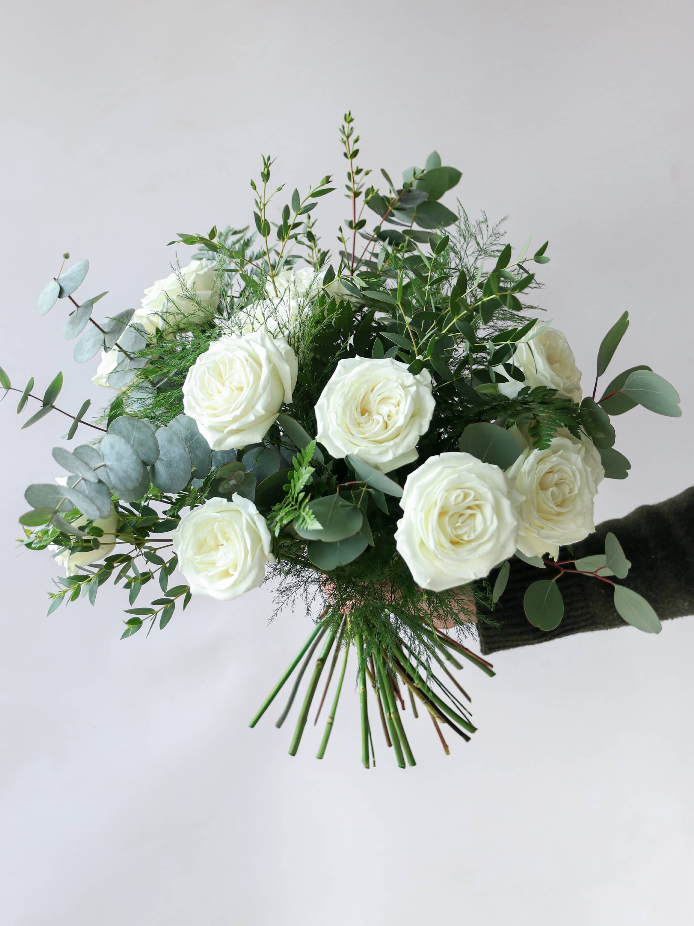 Valentine's Day Luxury White Rose Bouquet