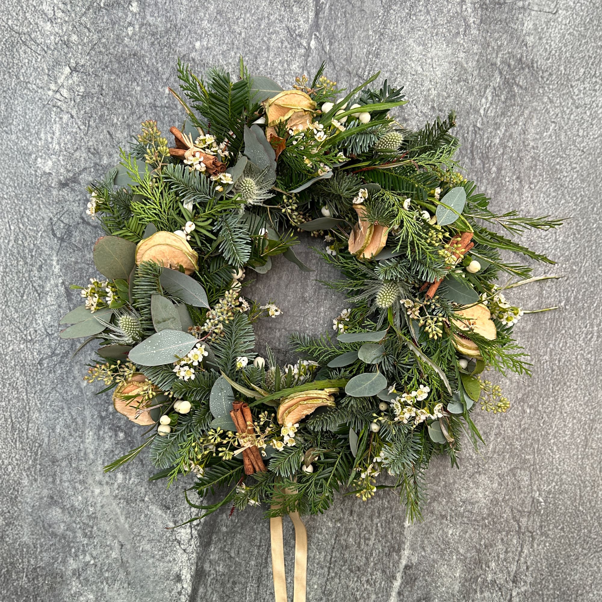 Winter Snow - Luxury 12" Fresh Festive Wreath