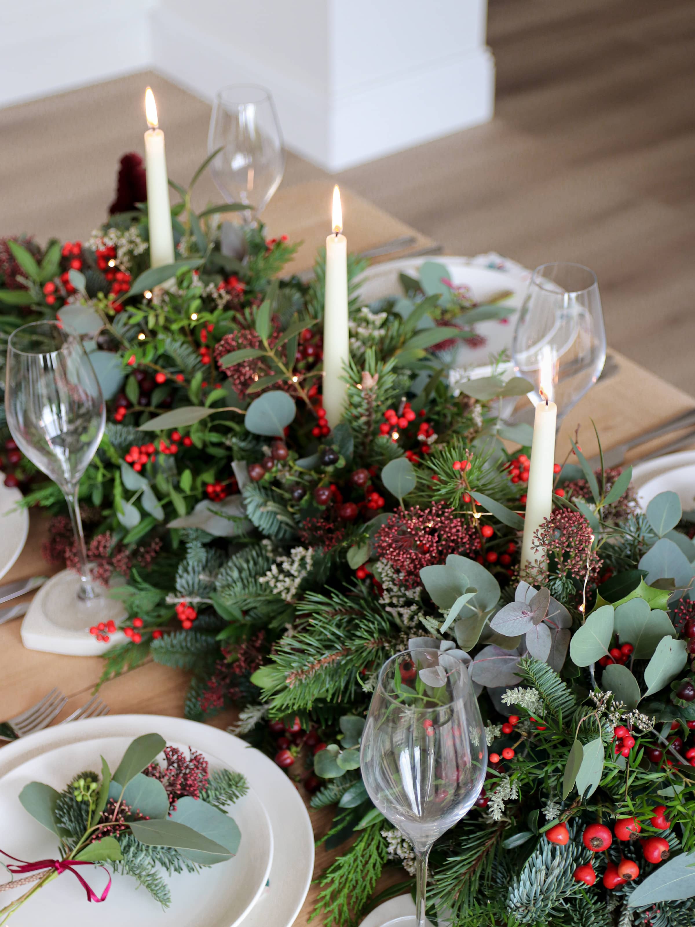 Christmas Table Runner Garland Arrangement