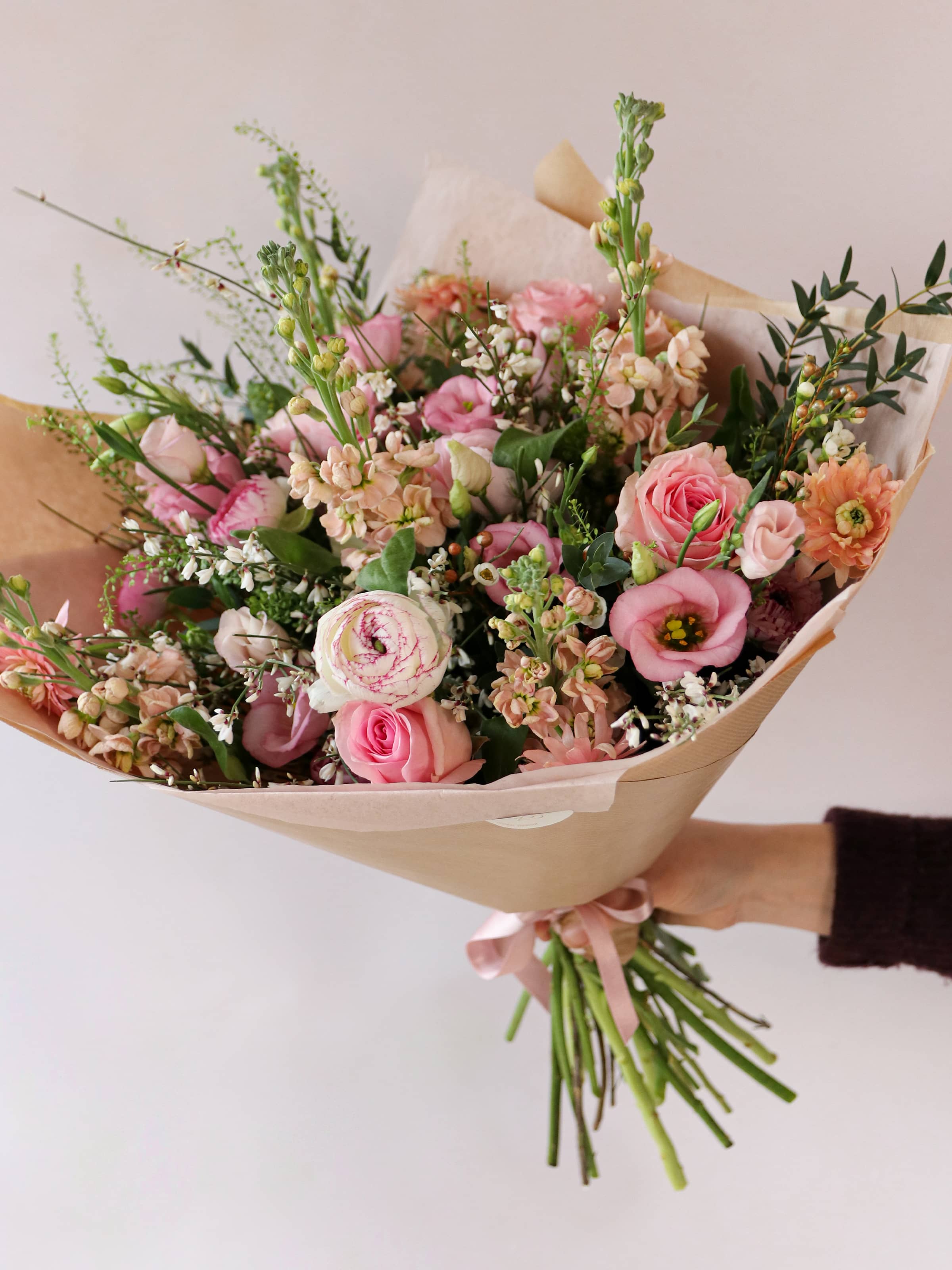 Valentine's Day 'You're a Peach' Luxury Bouquet