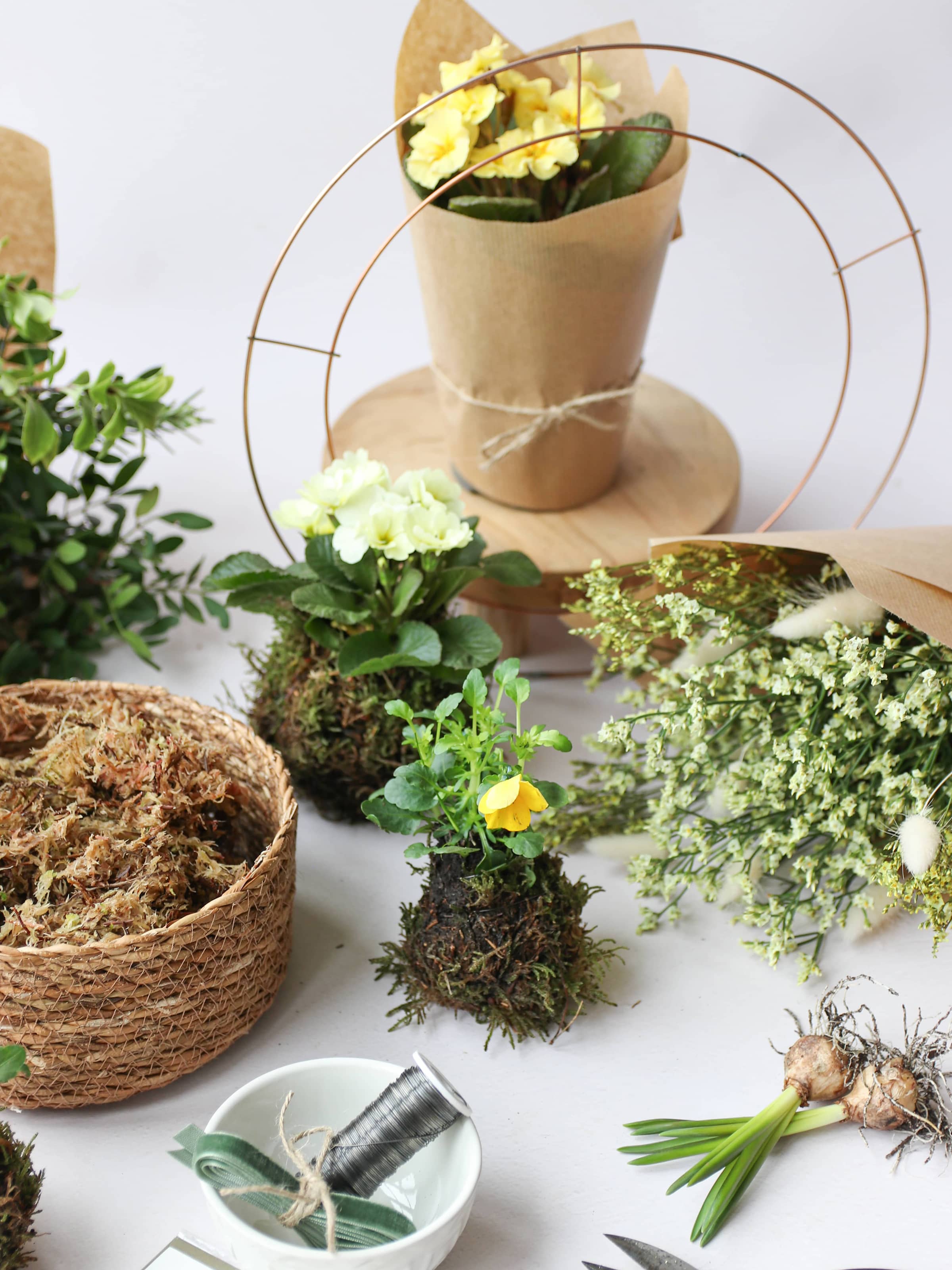 DIY Spring Easter Wreath Making Kit - Yellow