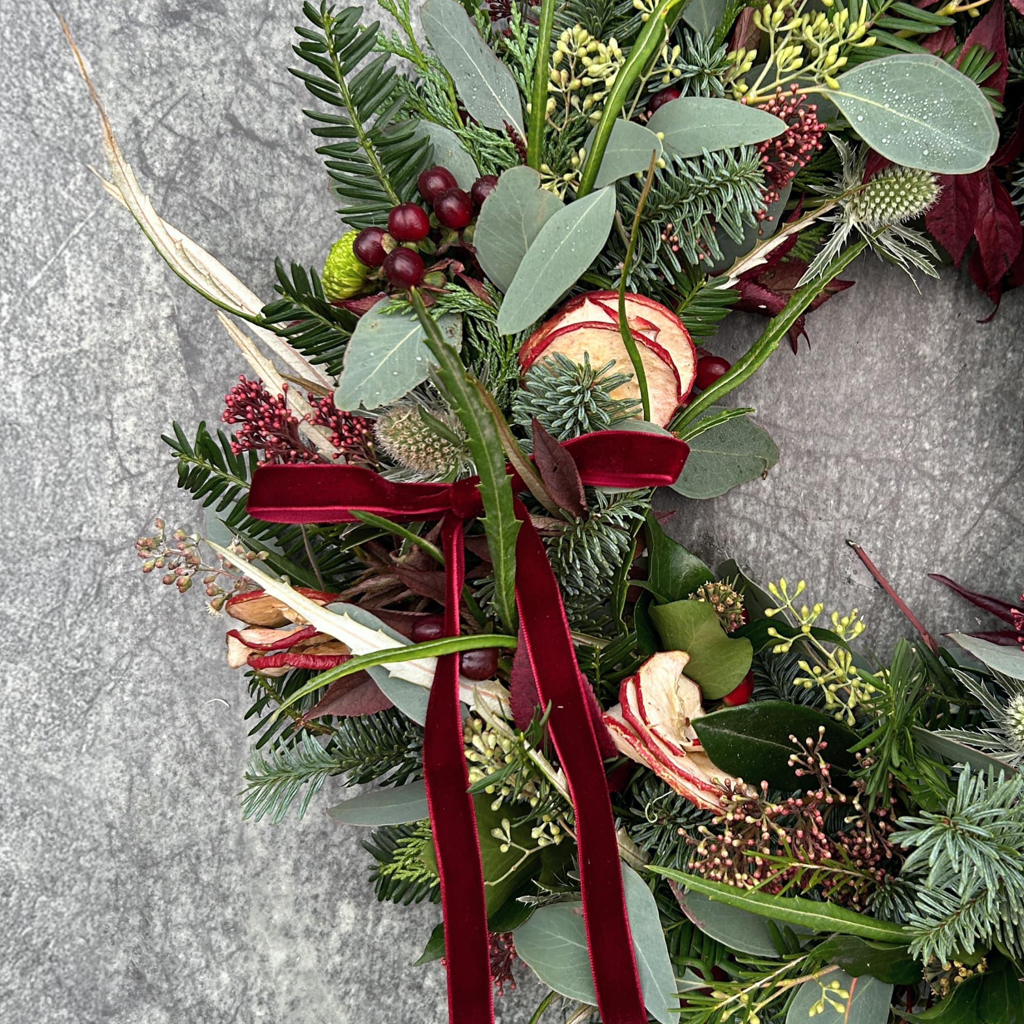 Very Berry Christmas - Luxury 12" Fresh Festive Wreath